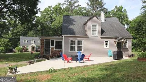 A home in Lindale