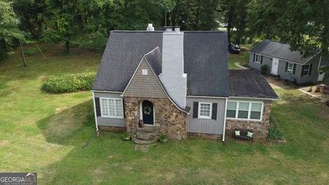 A home in Lindale