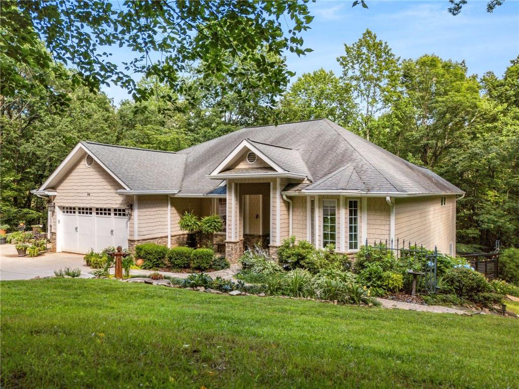 94 DAWSON Drive
