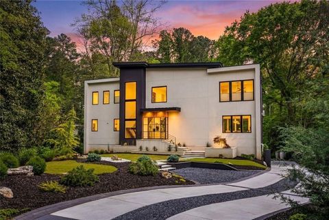 17 Interlochen NE Atlanta GA 30342