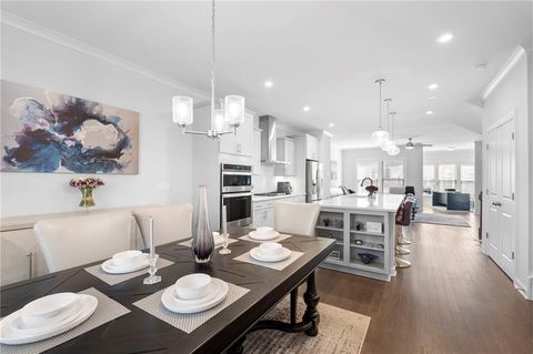 2056 Falls Park Way 230 Decatur GA 30033