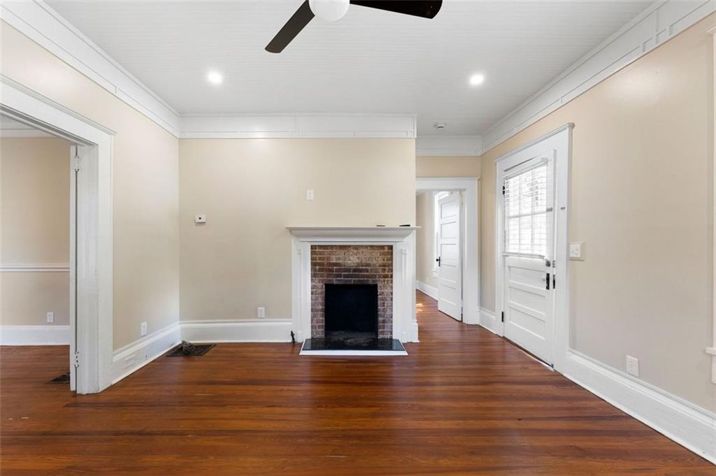 309 West Avenue