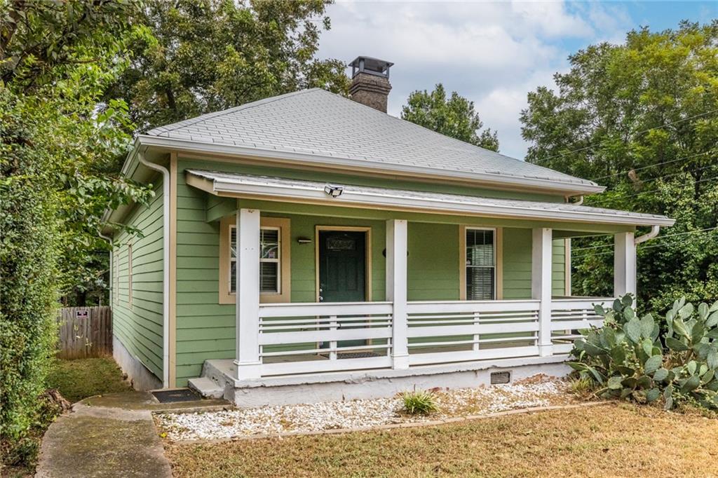 595 ROCKWELL Street SW