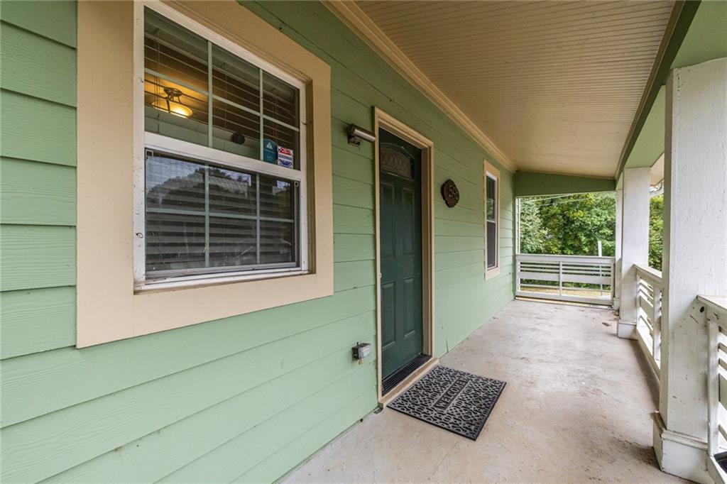 595 ROCKWELL Street SW