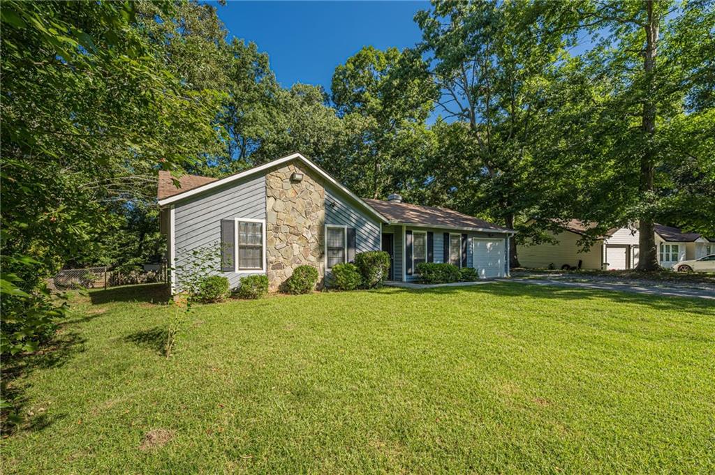 5350 Greenhedge Trail