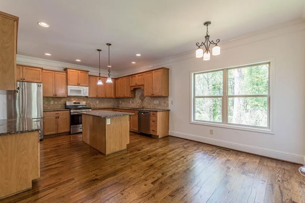 Atlanta, Georgia 30316, United States, 3 Bedrooms Bedrooms, ,4 BathroomsBathrooms,Residential,Active,147849