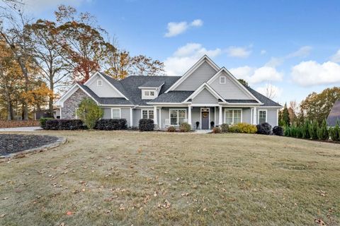 A home in Flowery Branch