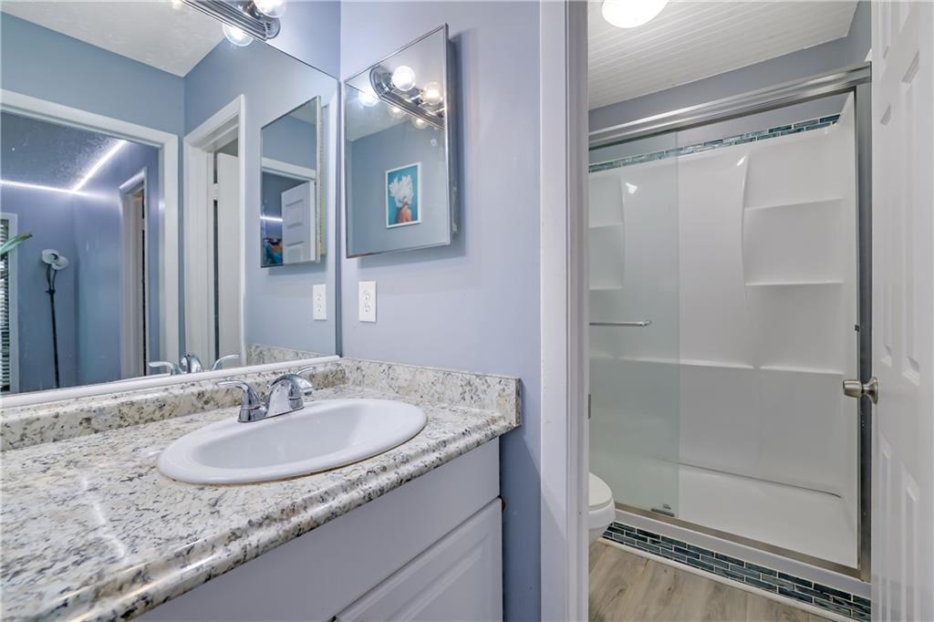 8740 Roswell Road 10B