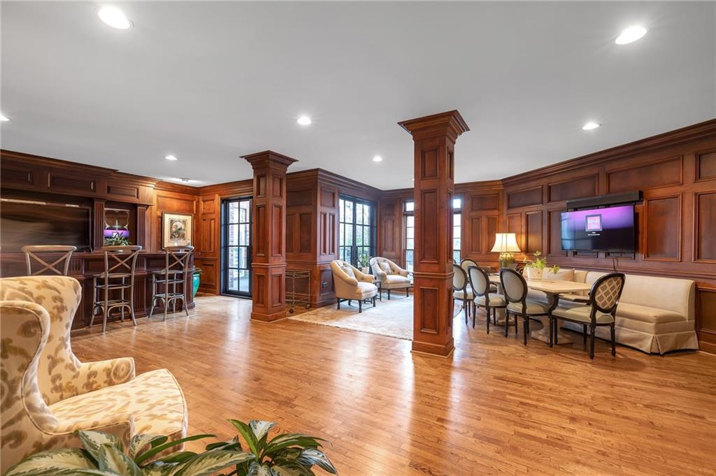 175 15th Street NE 309