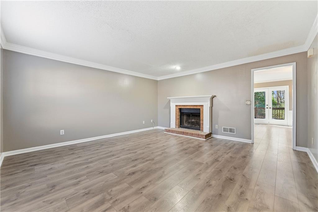 4350 Ivy Glen Court SE