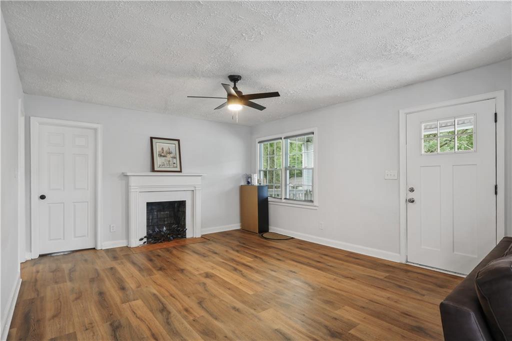 3006 DOGWOOD Drive