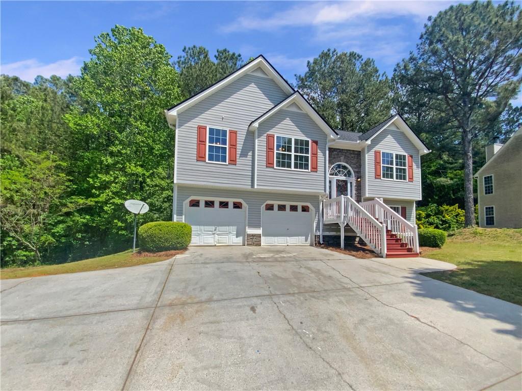 156 Hawthorn Drive, Carrollton, Georgia image 2