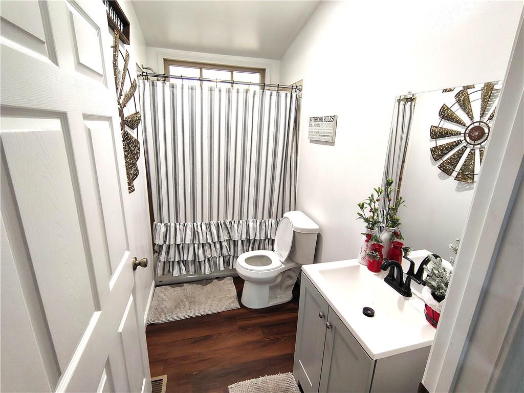 5928 Dogwood Drive, Acworth, Georgia image 18