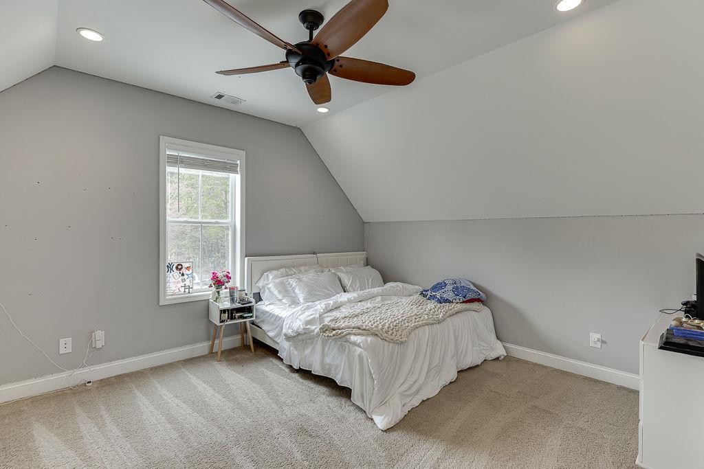 6435 Looper Lake Drive, Flowery Branch, Georgia image 38
