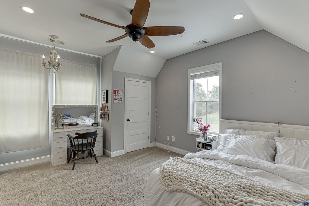 6435 Looper Lake Drive, Flowery Branch, Georgia image 39