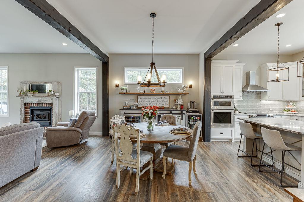 6435 Looper Lake Drive, Flowery Branch, Georgia image 16