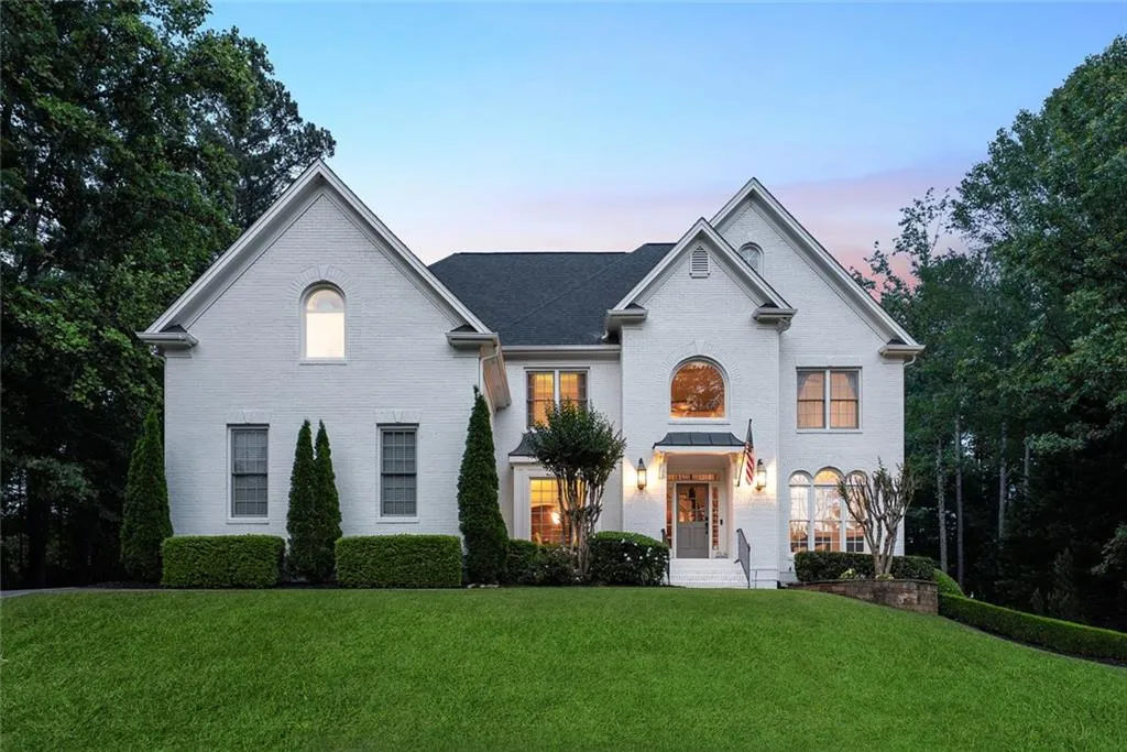 Milton, Georgia 30004, United States, 6 Bedrooms Bedrooms, ,6 BathroomsBathrooms,Residential,Pending,141680