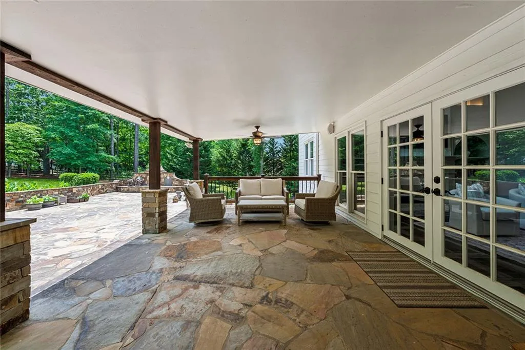 Milton, Georgia 30004, United States, 6 Bedrooms Bedrooms, ,6 BathroomsBathrooms,Residential,Pending,141680