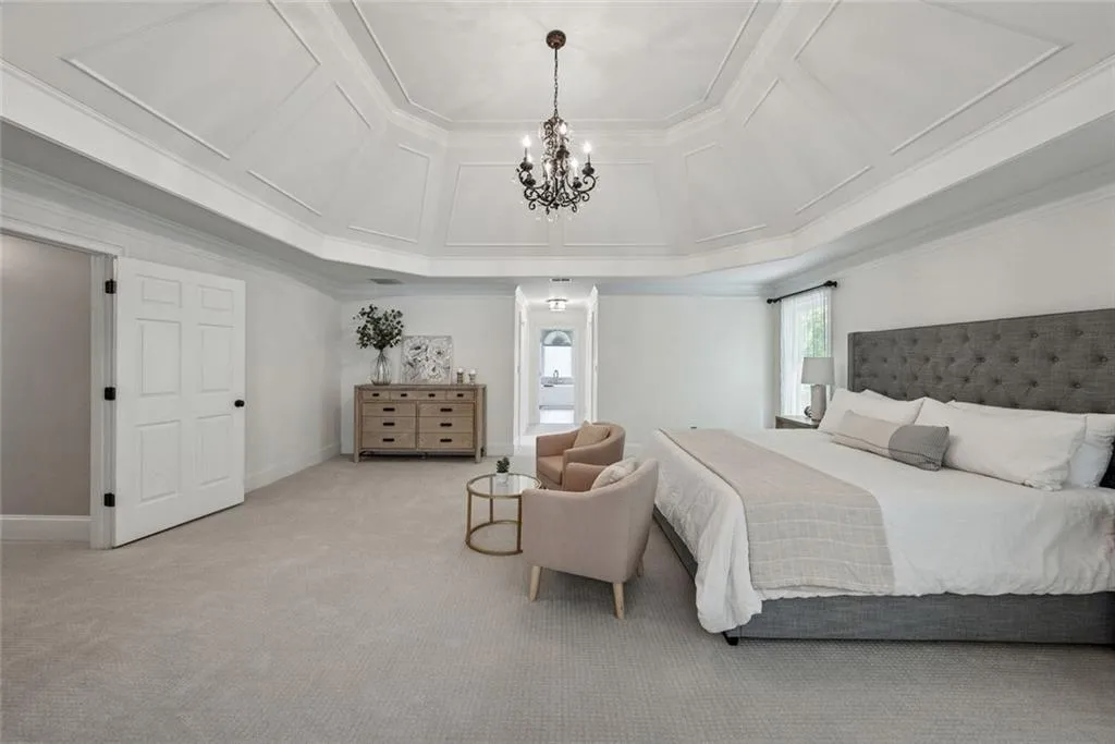 Milton, Georgia 30004, United States, 6 Bedrooms Bedrooms, ,6 BathroomsBathrooms,Residential,Pending,141680