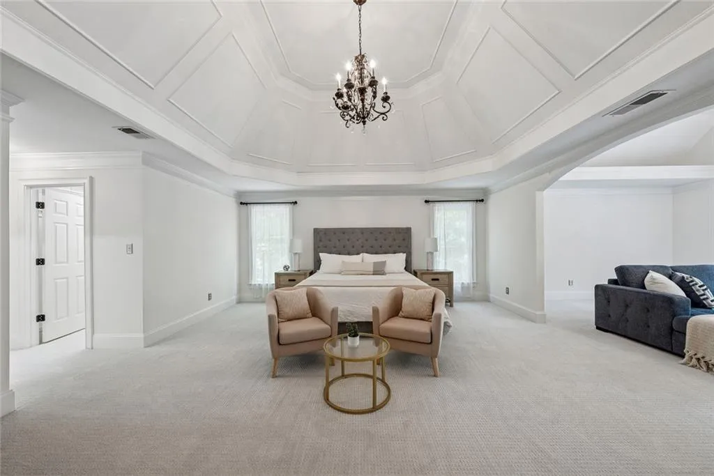 Milton, Georgia 30004, United States, 6 Bedrooms Bedrooms, ,6 BathroomsBathrooms,Residential,Pending,141680