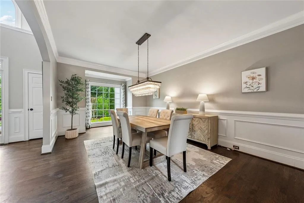 Milton, Georgia 30004, United States, 6 Bedrooms Bedrooms, ,6 BathroomsBathrooms,Residential,Pending,141680