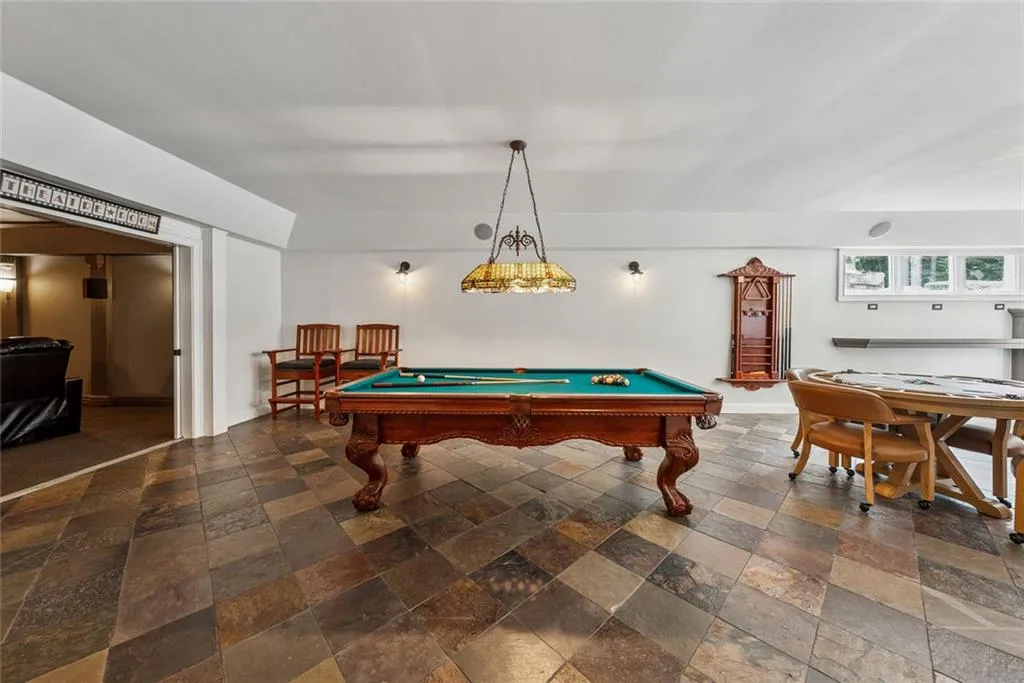 Milton, Georgia 30004, United States, 6 Bedrooms Bedrooms, ,6 BathroomsBathrooms,Residential,Pending,141680