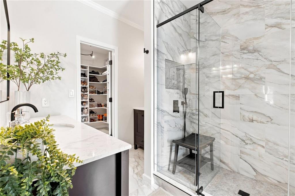 12555 Crabapple Chase Drive