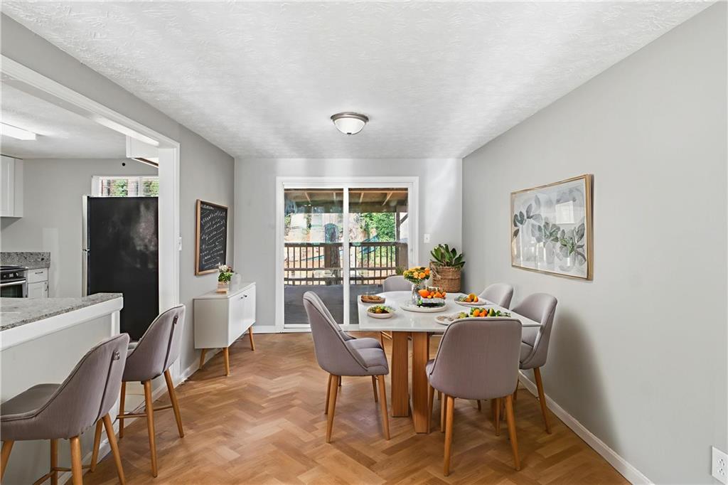 330 Hembree Forest Circle