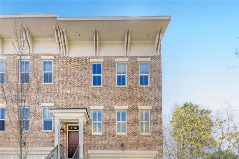 Townhouse For Rent - 1196 John Collier Road #1196<br/> Atlanta, GA 30318