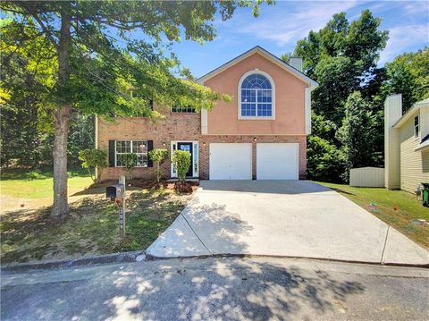 A home in Ellenwood