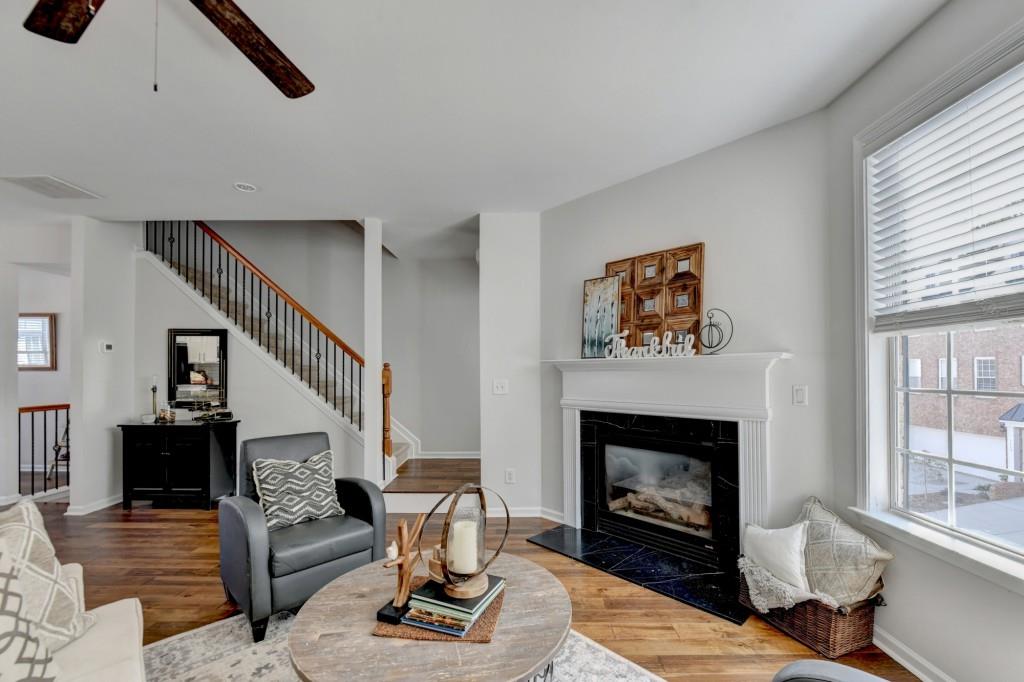 3676 Chattahoochee Summit Drive, Atlanta, Georgia image 19