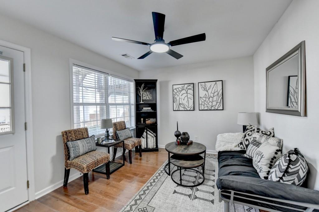 3676 Chattahoochee Summit Drive, Atlanta, Georgia image 7