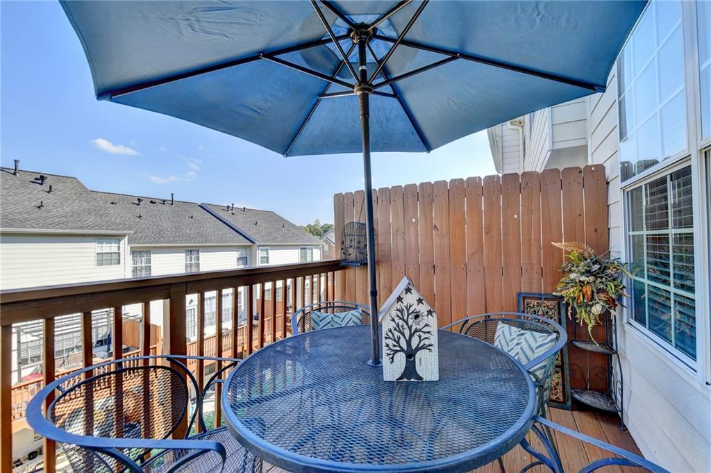 3676 Chattahoochee Summit Drive, Atlanta, Georgia image 34