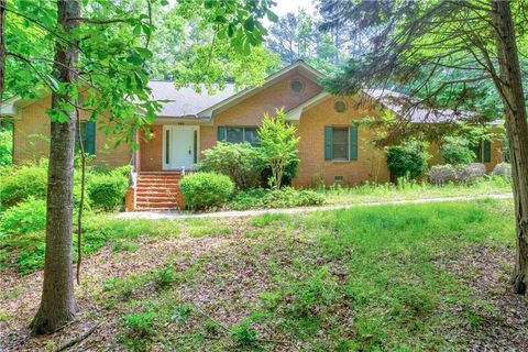 A home in Mcdonough