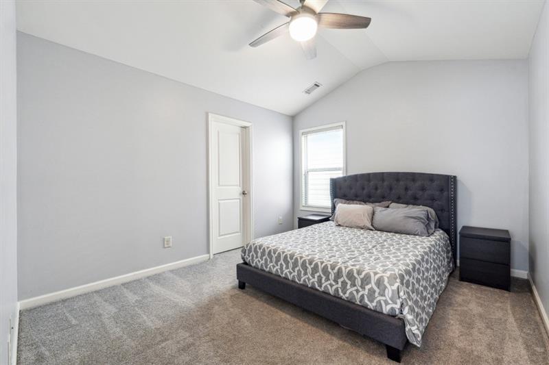 5925 Watersdown Way, Flowery Branch, Georgia image 30