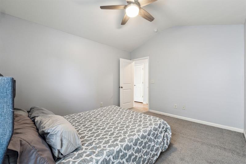 5925 Watersdown Way, Flowery Branch, Georgia image 31