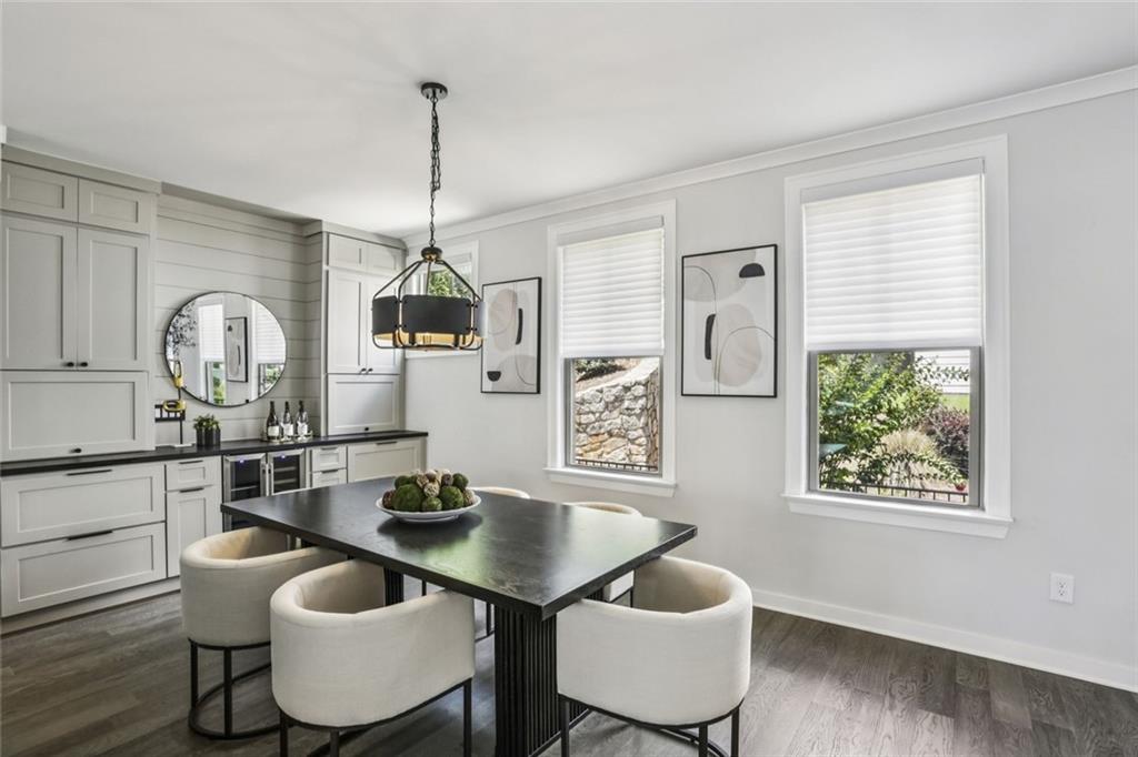 2090 Emmet Park Lane