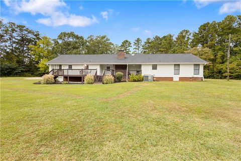 A home in Powder Springs