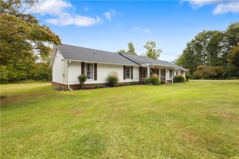 A home in Powder Springs