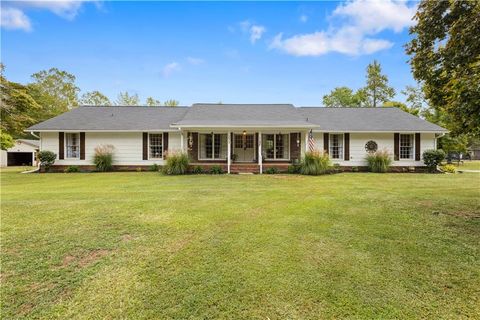 A home in Powder Springs