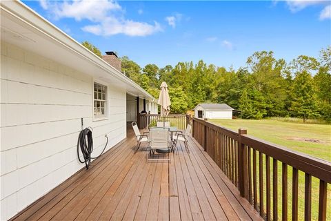 A home in Powder Springs