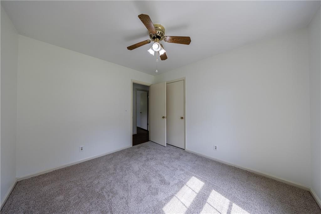 Coleridge - Residential Lease
