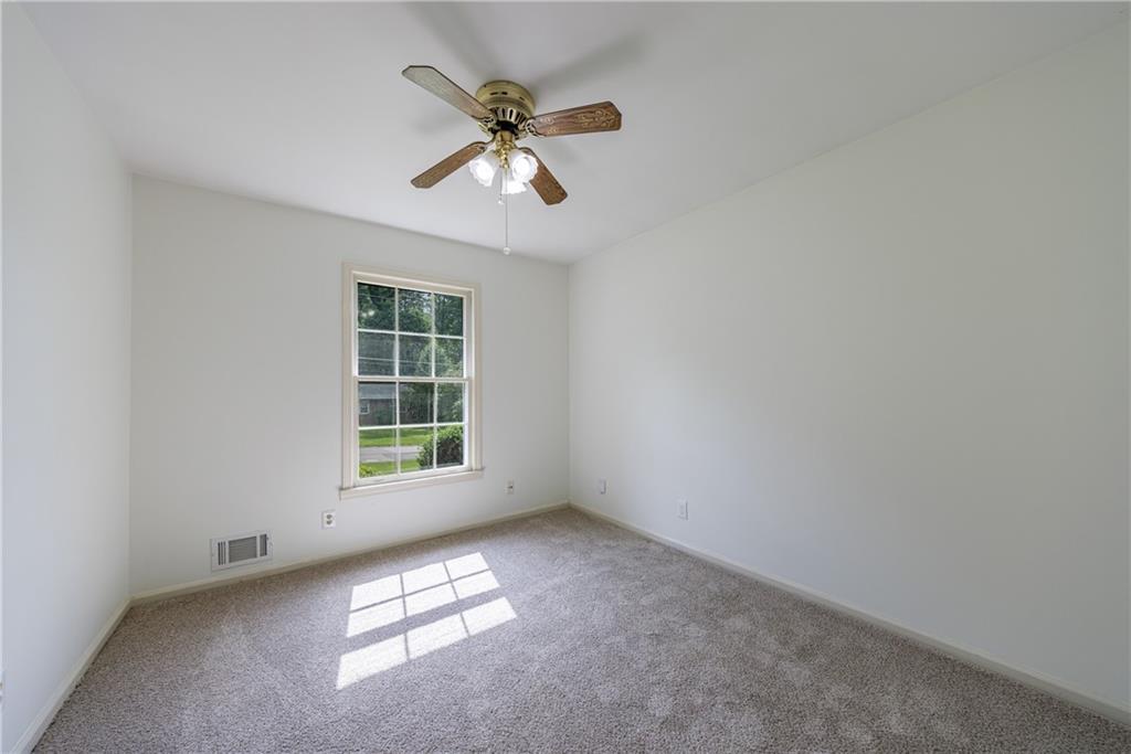 Coleridge - Residential Lease