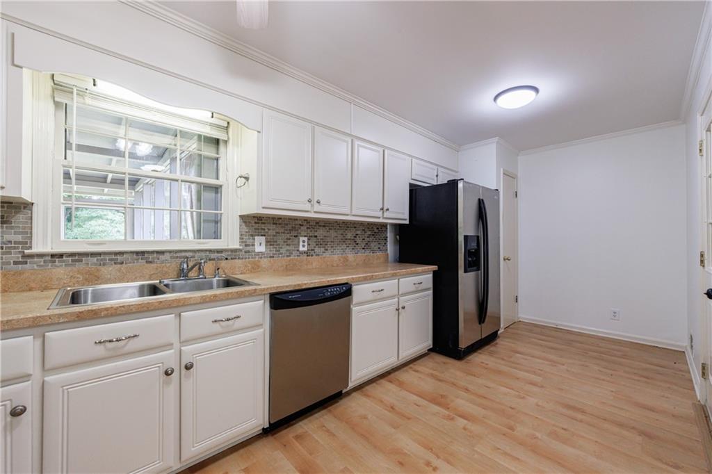 Coleridge - Residential Lease