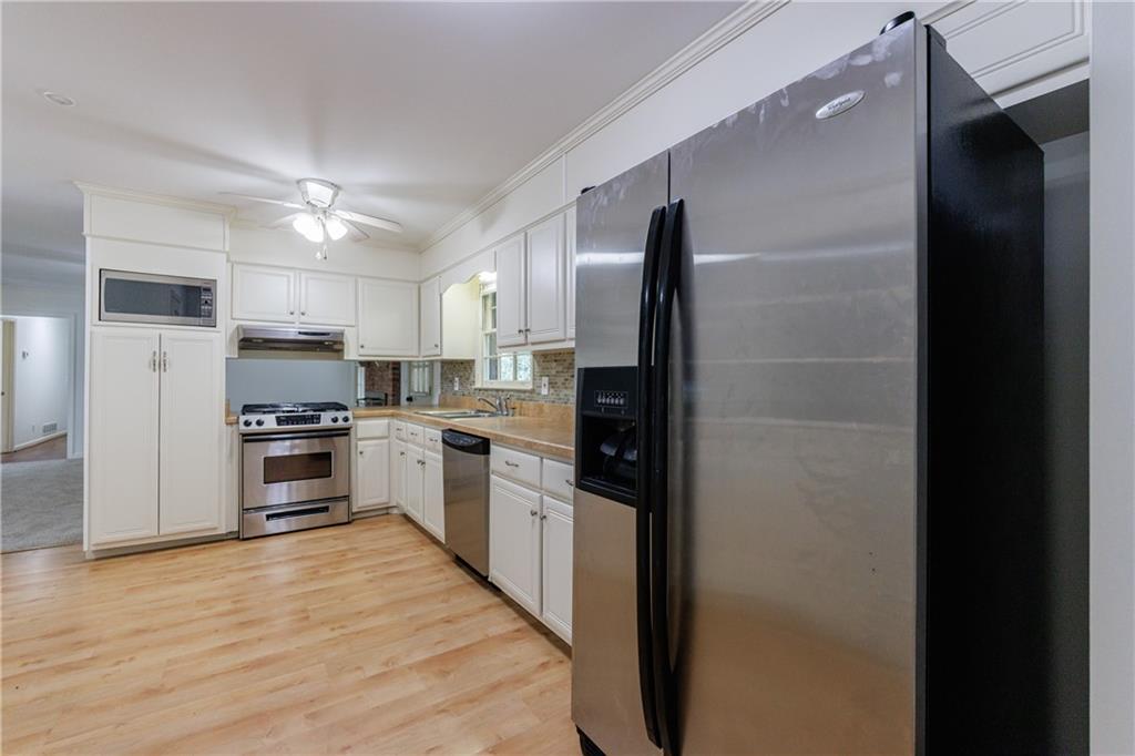 Coleridge - Residential Lease