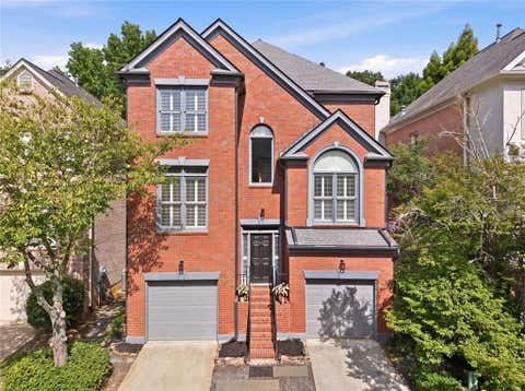 Photo of 2482 Manor Walk, Decatur, GA 30030 (MLS # 7809187)