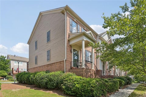 Townhouse For Sale - 2446 Natoma Court #11<br/> Smyrna, GA 30080