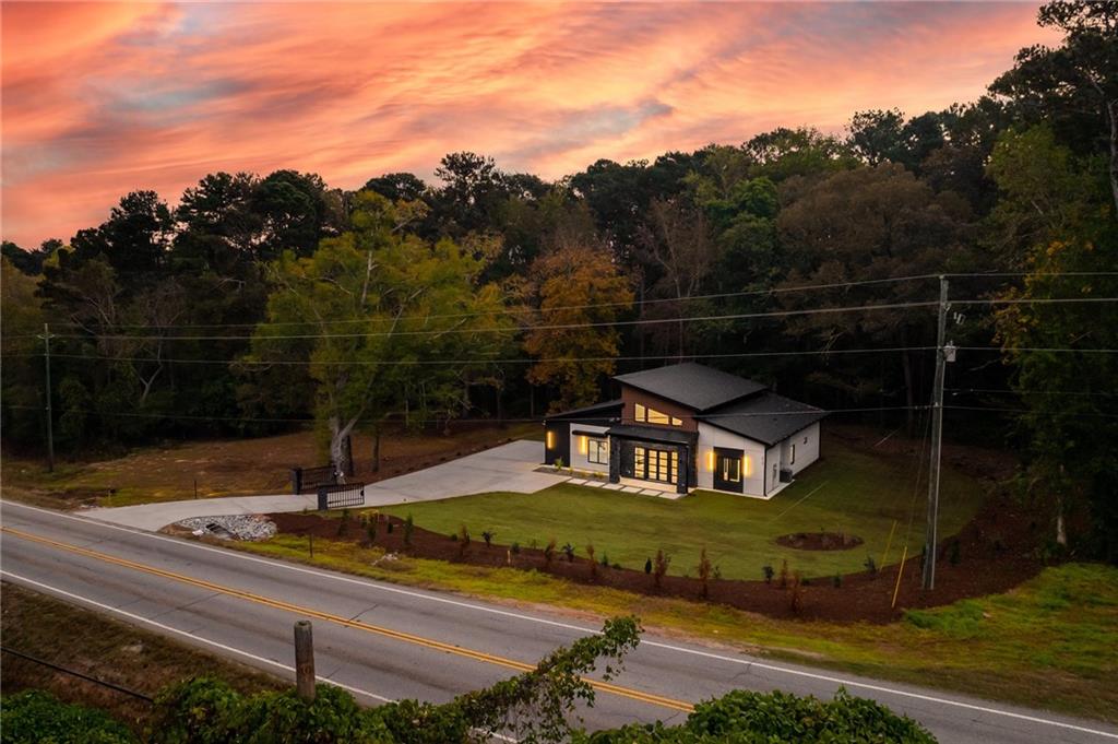 670 Loganville Highway
