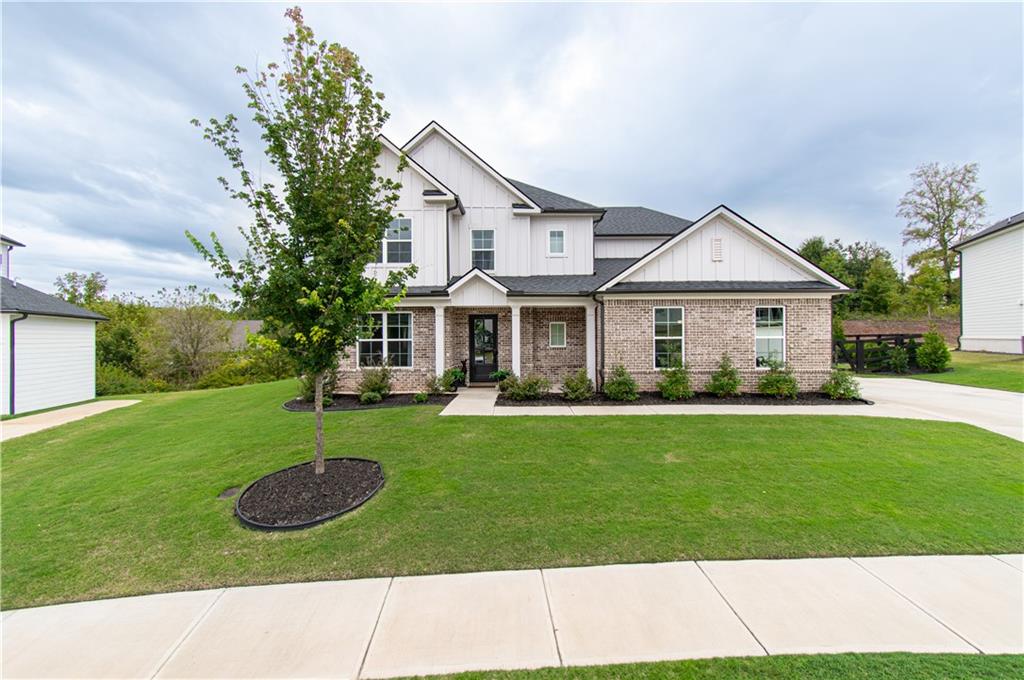 198 Carmichael Drive