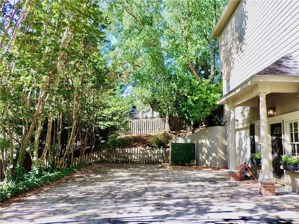 6365 Murets Road